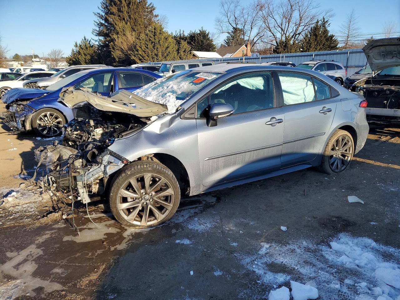 2021 TOYOTA COROLLA