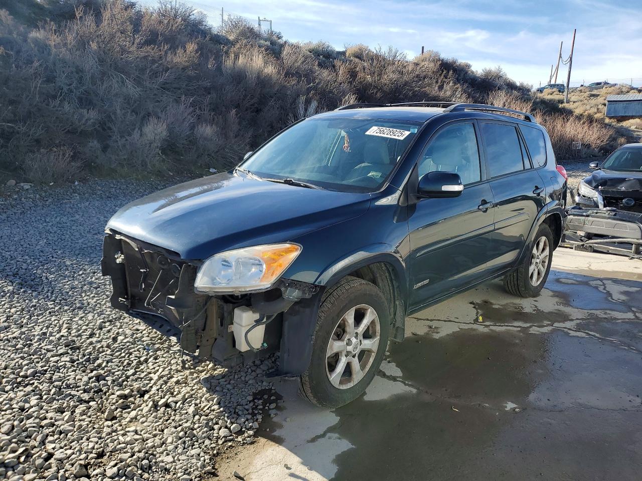 2011 TOYOTA RAV4