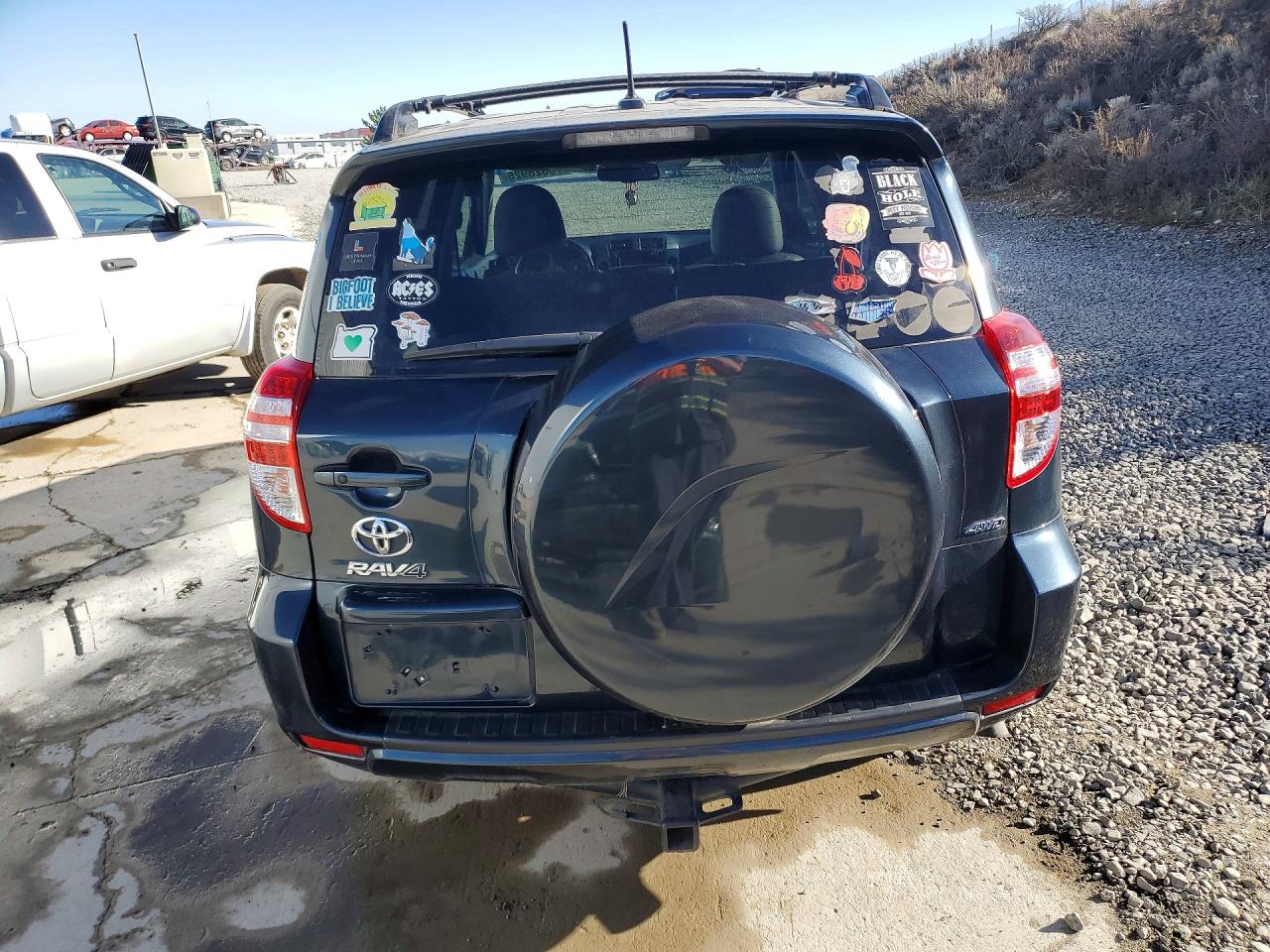 2011 TOYOTA RAV4 LIMITED photo 11