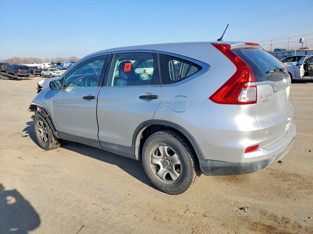 2015 HONDA CR-V LX photo 3