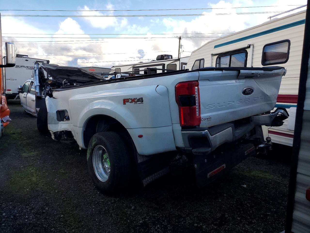 2025 FORD F350 SUPER DUTY photo 3
