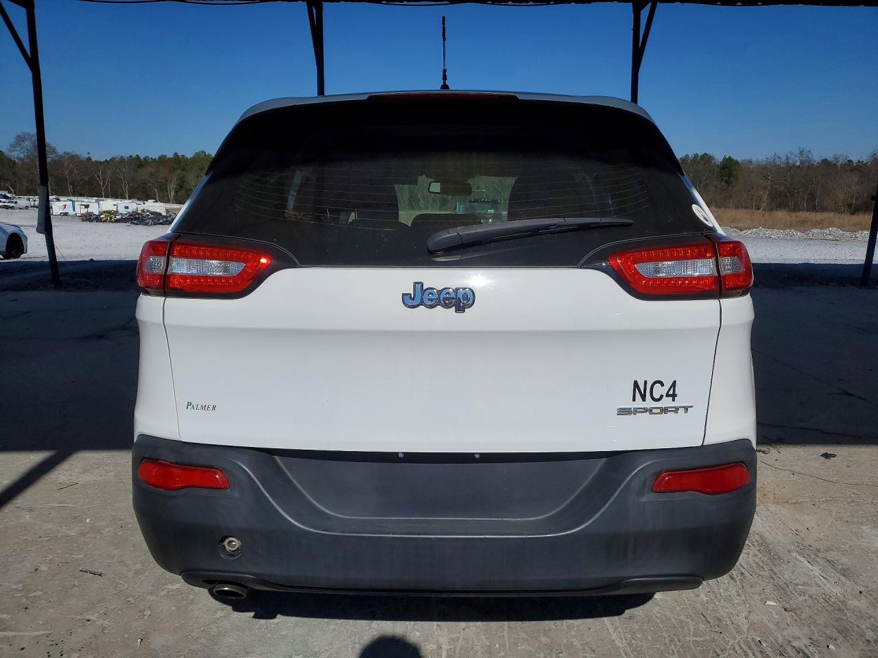 2015 JEEP CHEROKEE SPORT photo 6