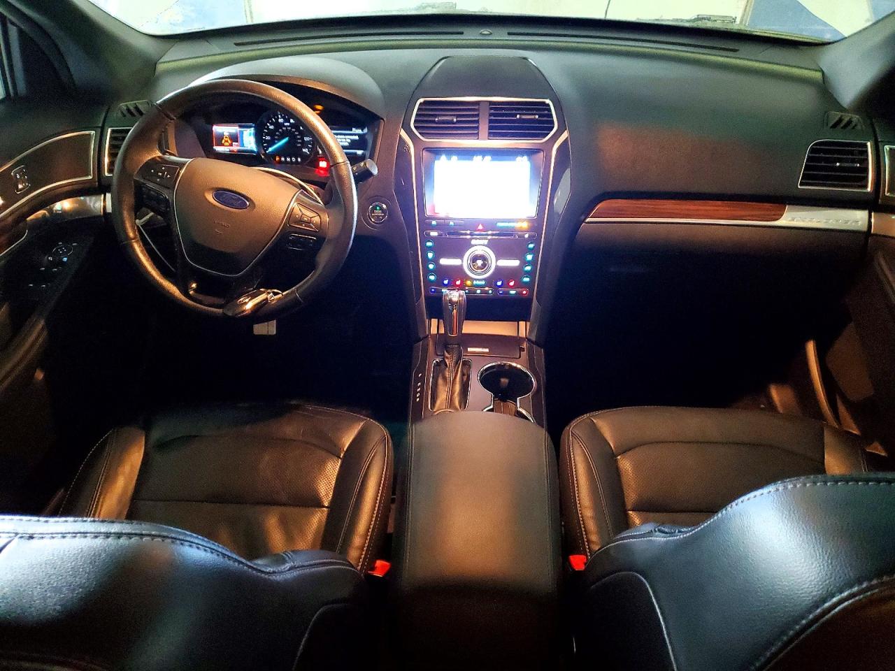 2017 FORD EXPLORER LIMITED photo 8