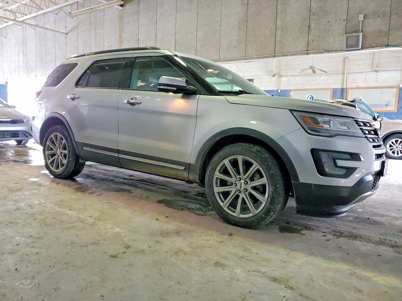 2017 FORD EXPLORER LIMITED photo 4
