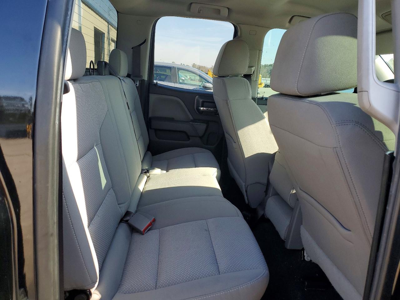 2017 CHEVROLET SILVERADO K1500 photo 10