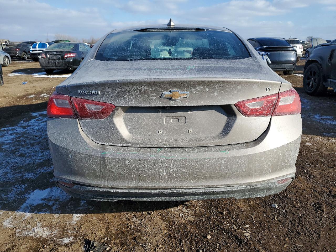 2023 CHEVROLET MALIBU LT photo 11