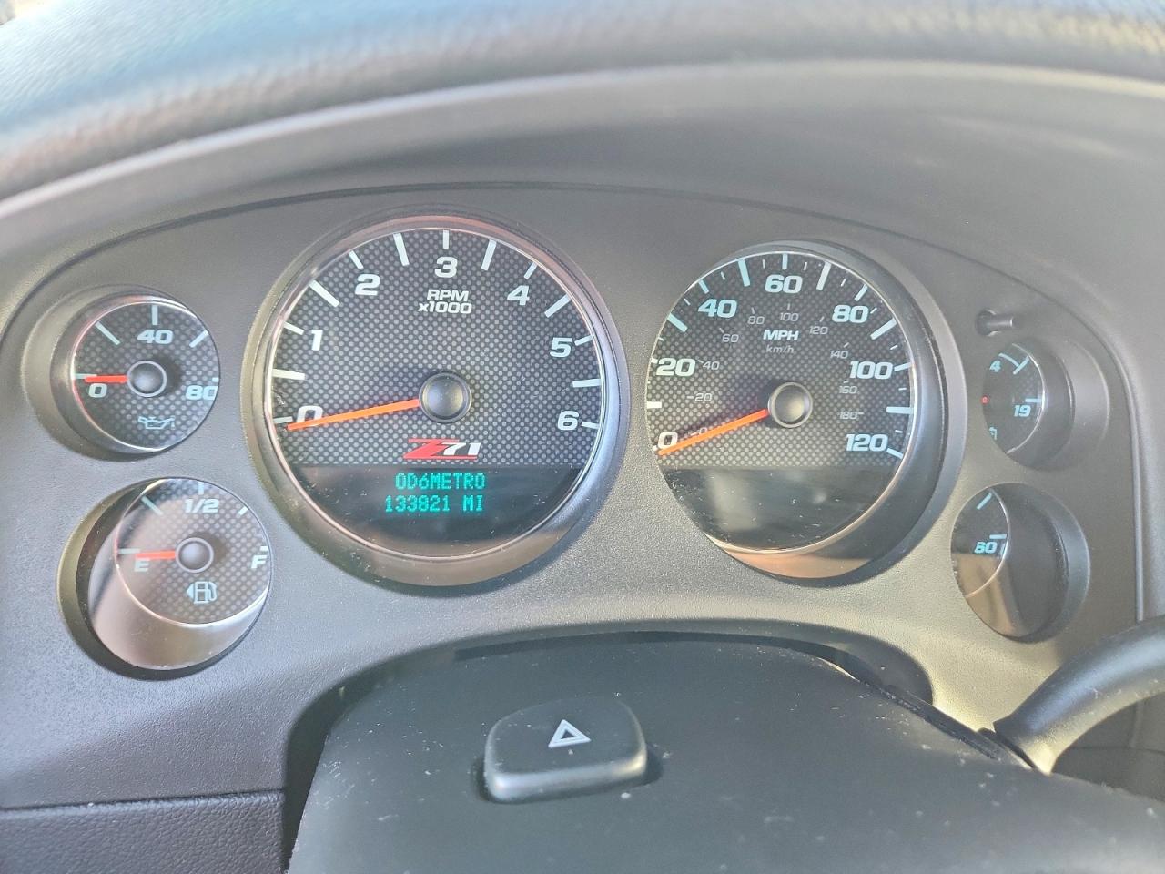 2011 CHEVROLET TAHOE K1500 LT photo 9