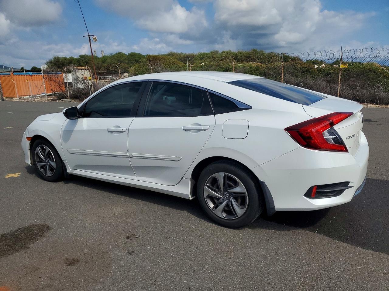 2020 HONDA CIVIC LX photo 2