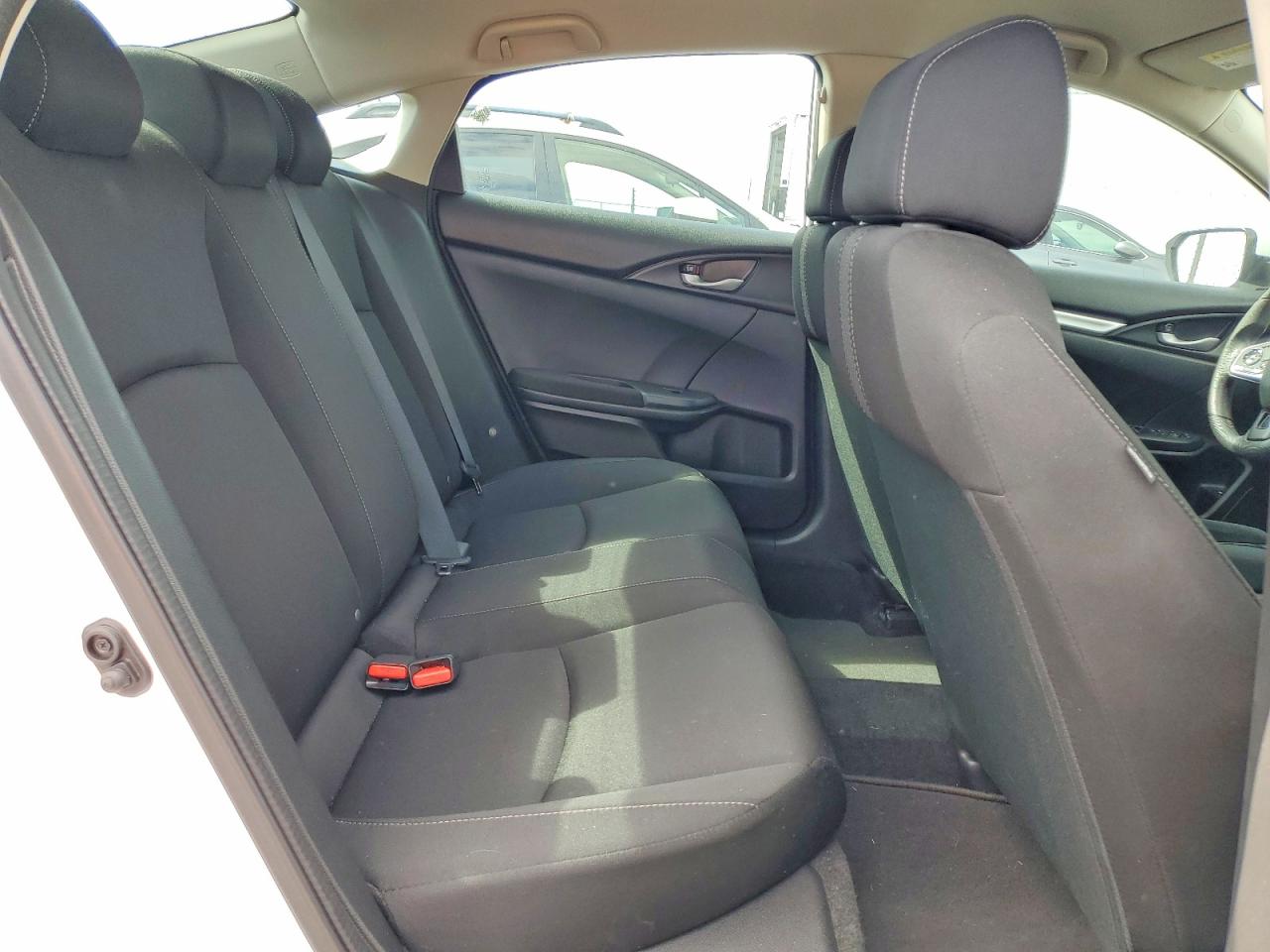 2020 HONDA CIVIC LX photo 10