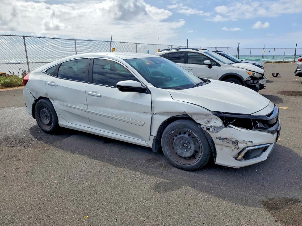 2020 HONDA CIVIC LX photo 4