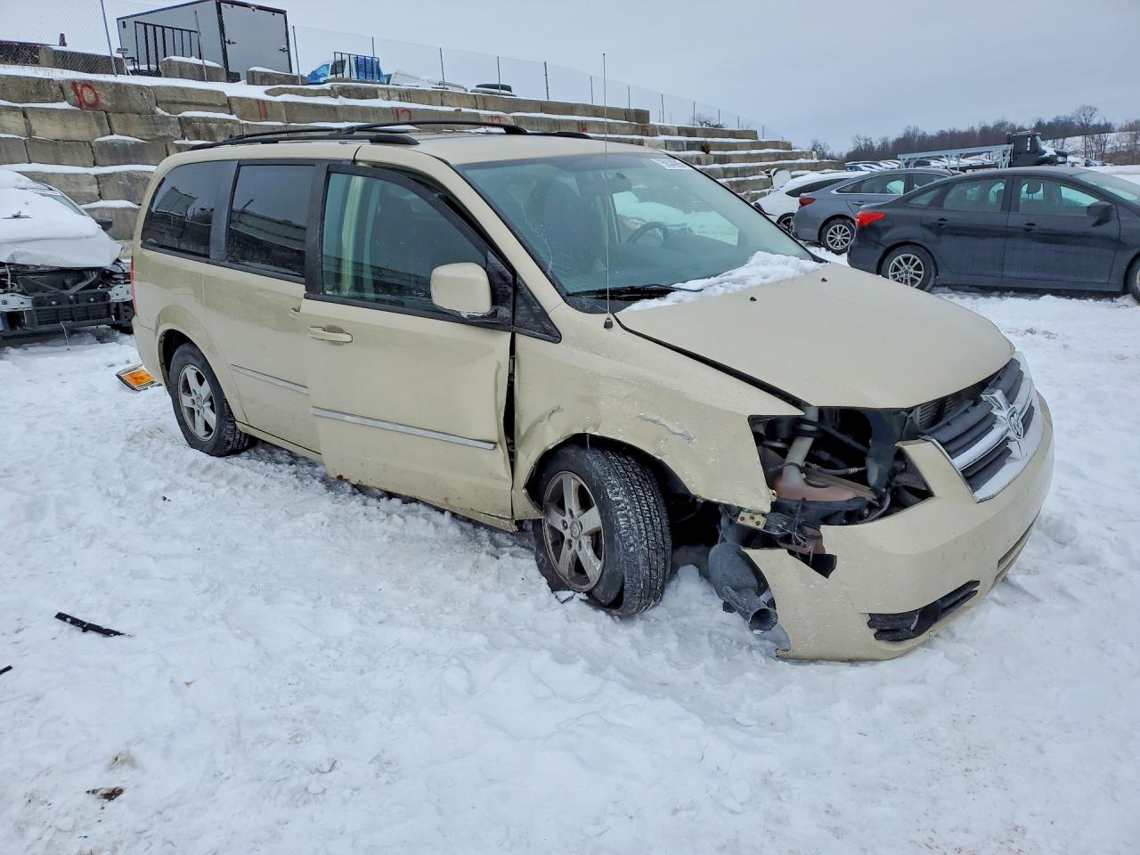 2010 DODGE GRAND CARAVAN SXT photo 4