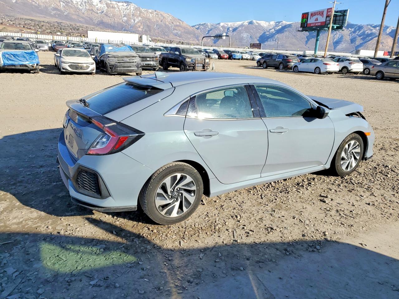 2017 HONDA CIVIC LX photo 7