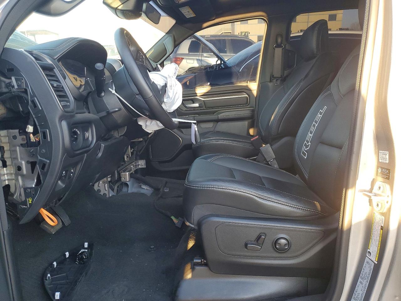 2023 RAM 1500 REBEL photo 7