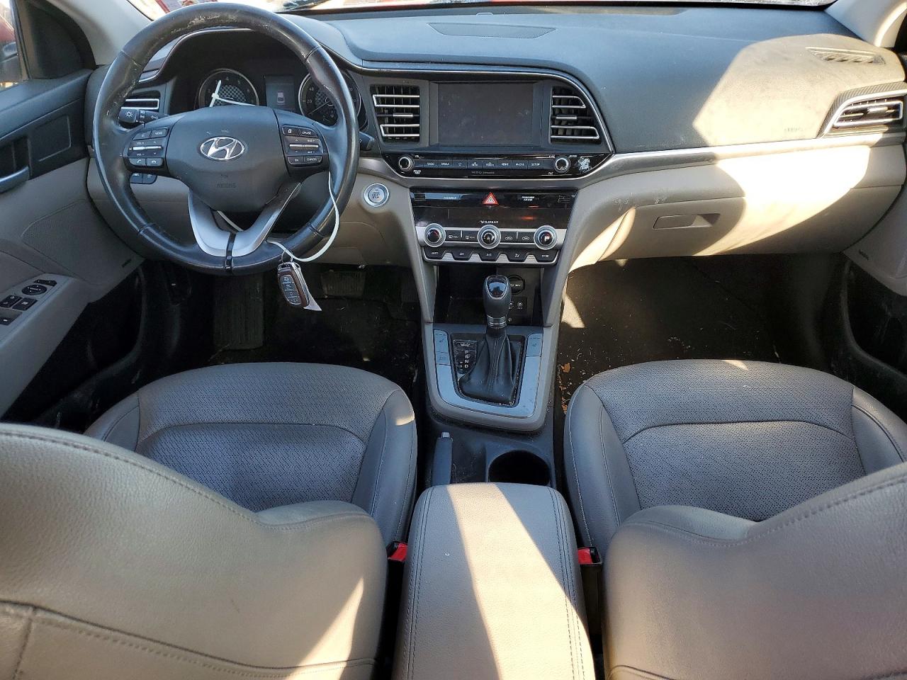 2019 HYUNDAI ELANTRA SEL photo 15