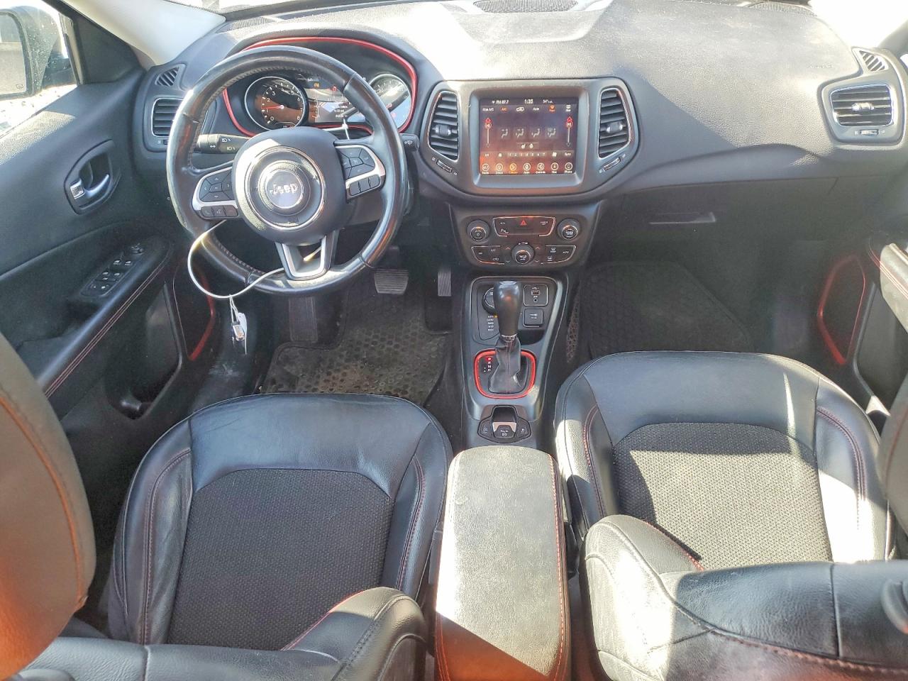 2019 JEEP COMPASS TRAILHAWK photo 15