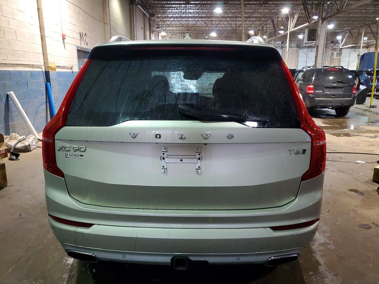 2016 VOLVO XC90 T6 photo 16
