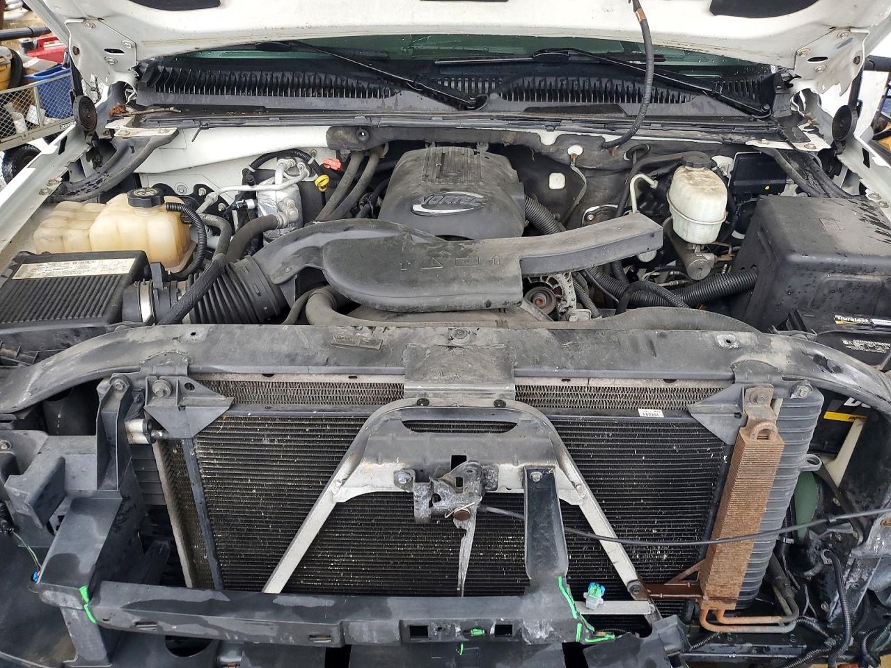 2004 CHEVROLET AVALANCHE C1500 photo 11