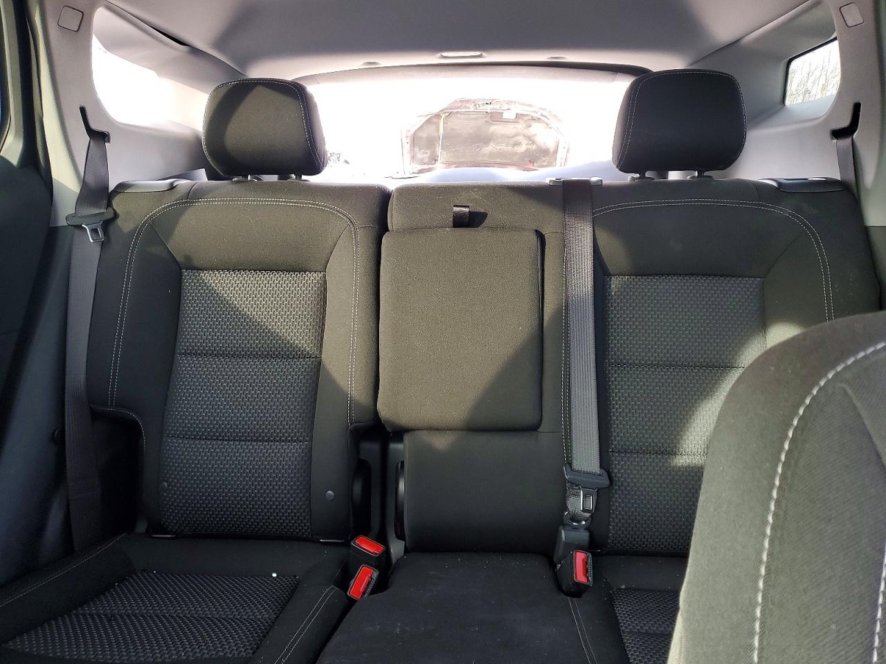 2024 GMC TERRAIN SLE photo 19