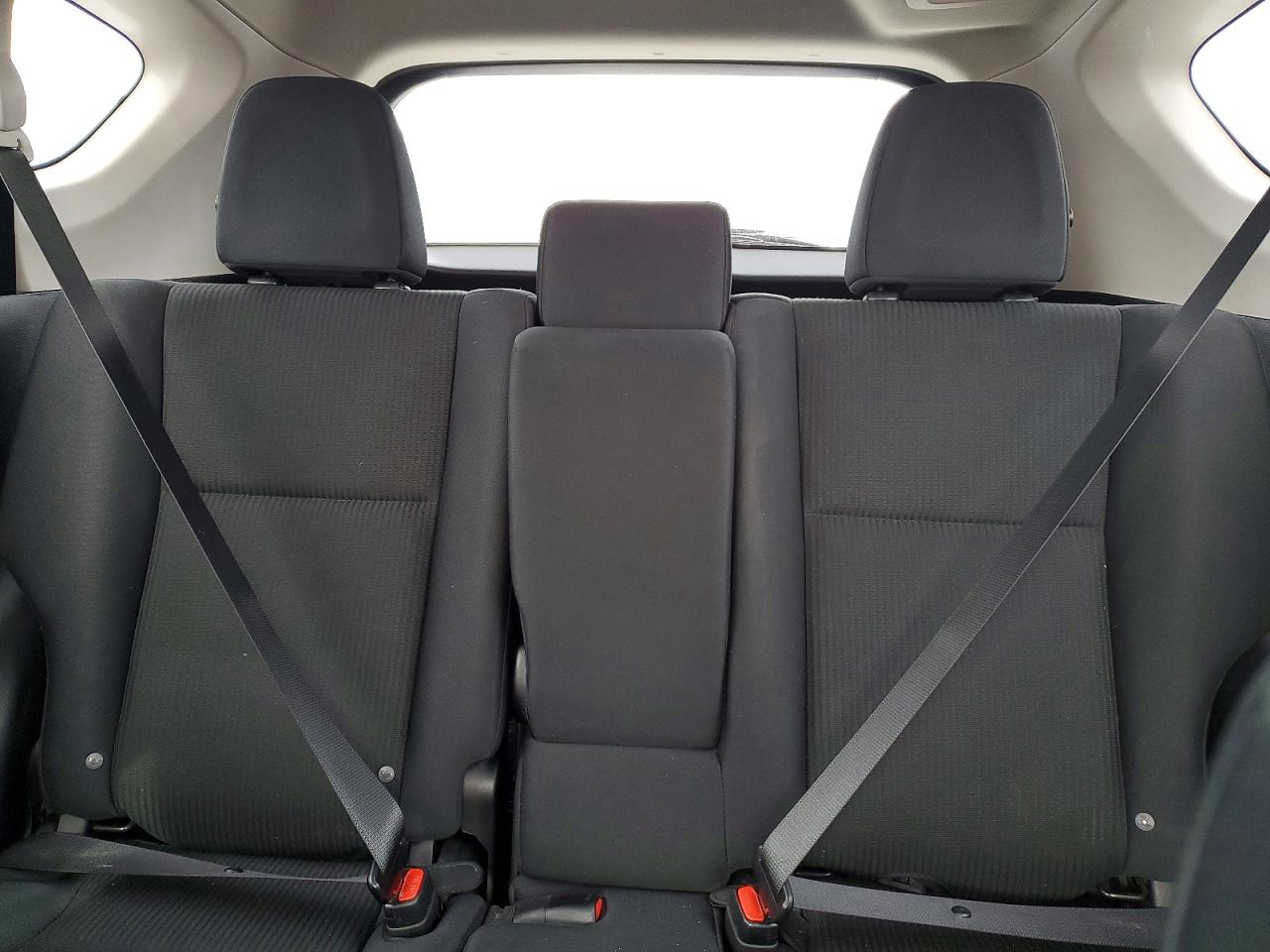 2017 TOYOTA RAV4 LE photo 28