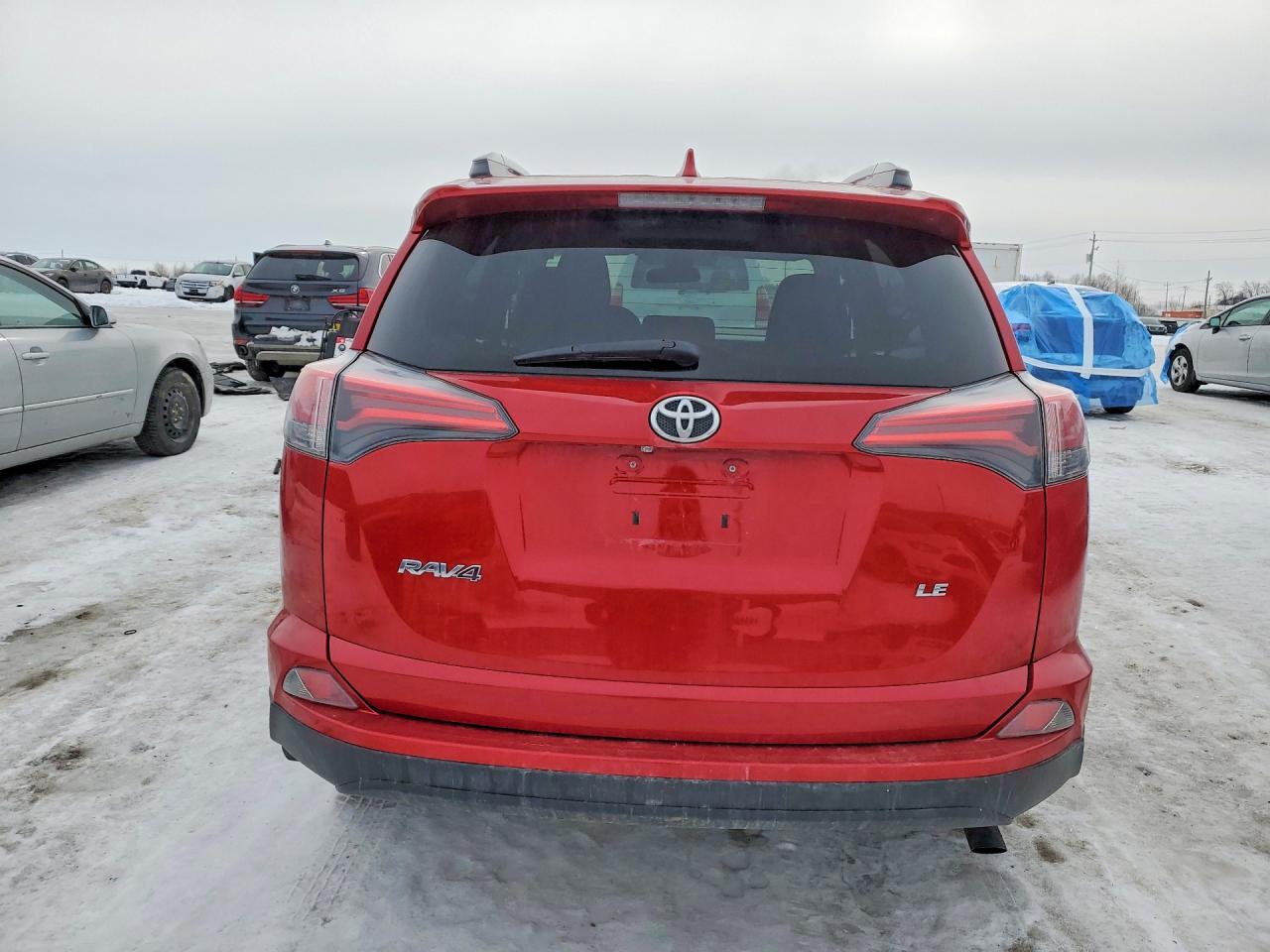 2017 TOYOTA RAV4 LE photo 16
