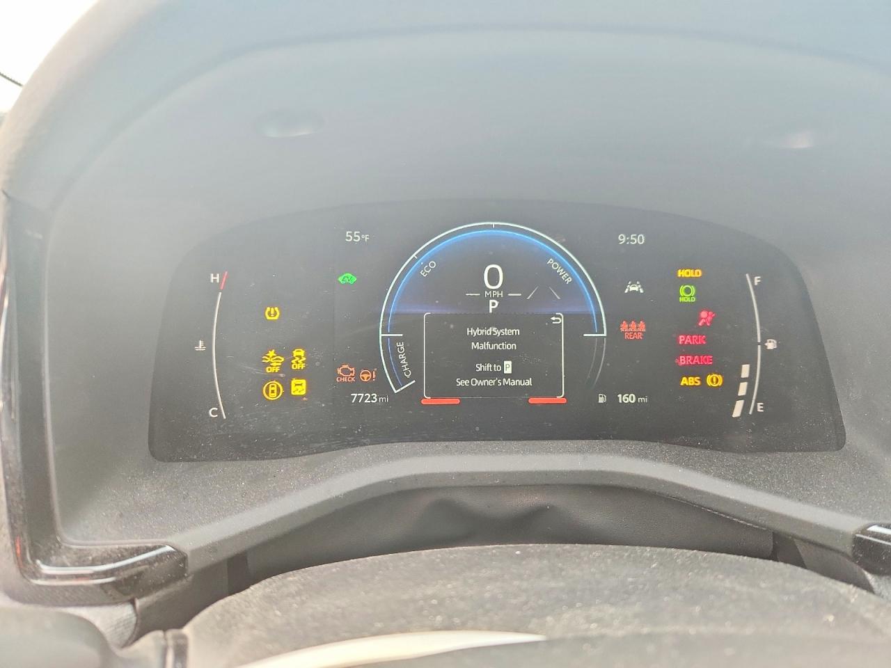 2025 TOYOTA CAMRY photo 9