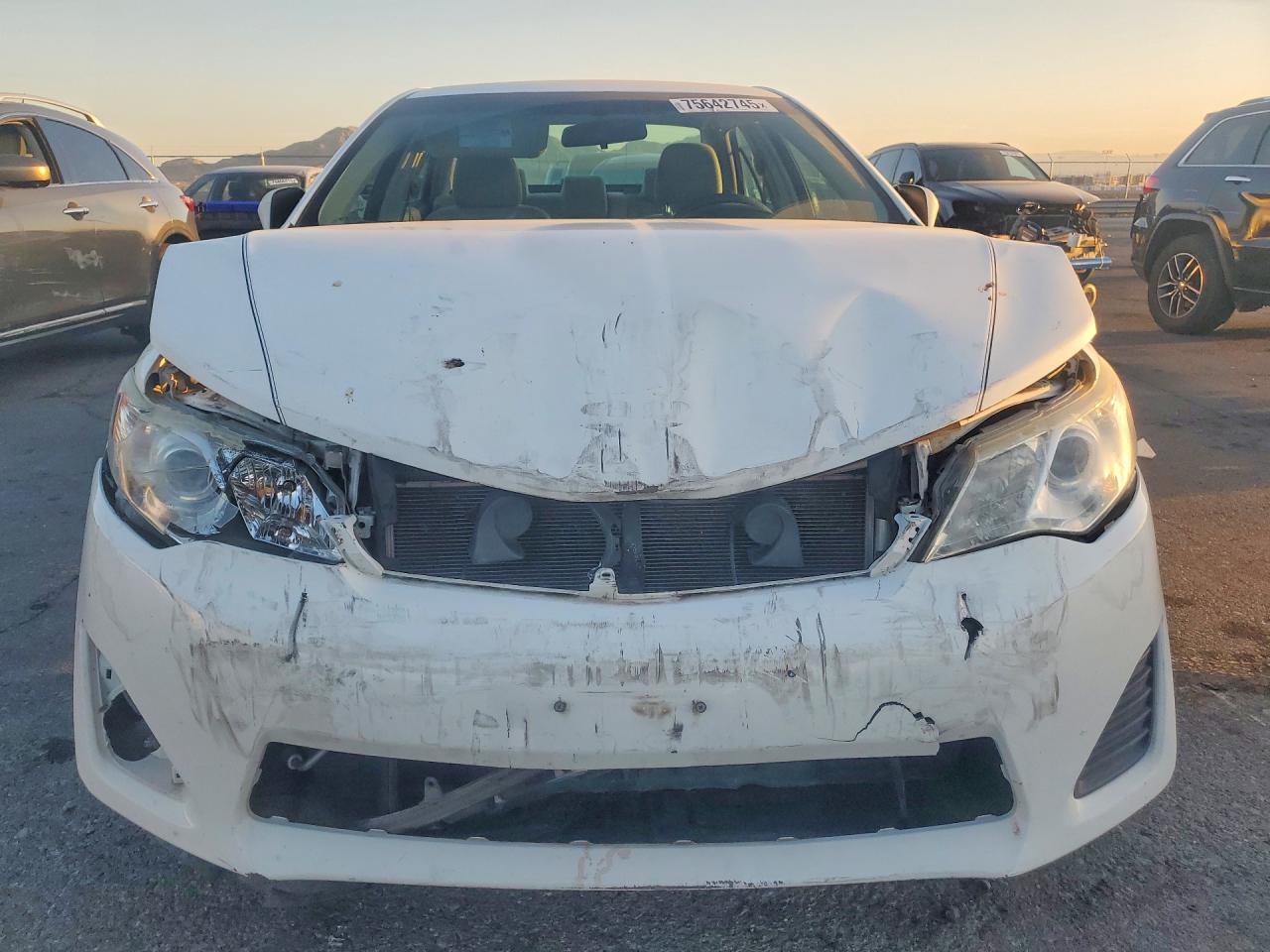 2012 TOYOTA CAMRY LE photo 9