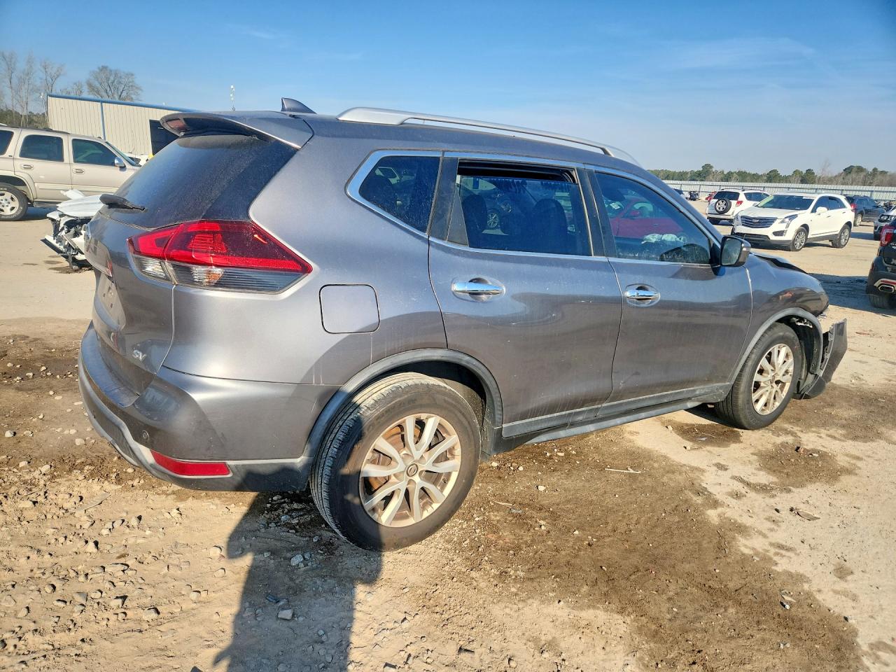 2019 NISSAN ROGUE S photo 7