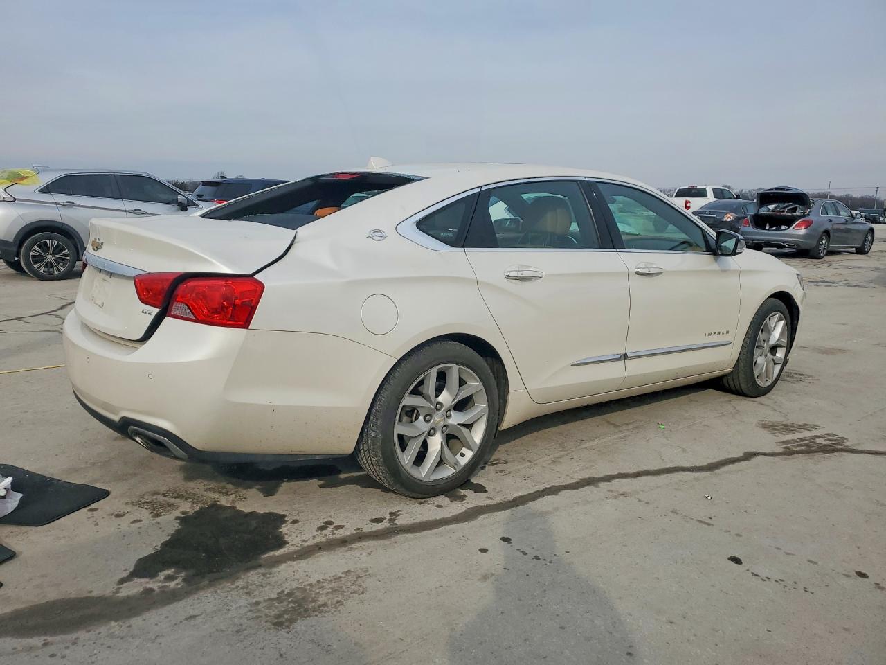 2014 CHEVROLET IMPALA LTZ photo 3