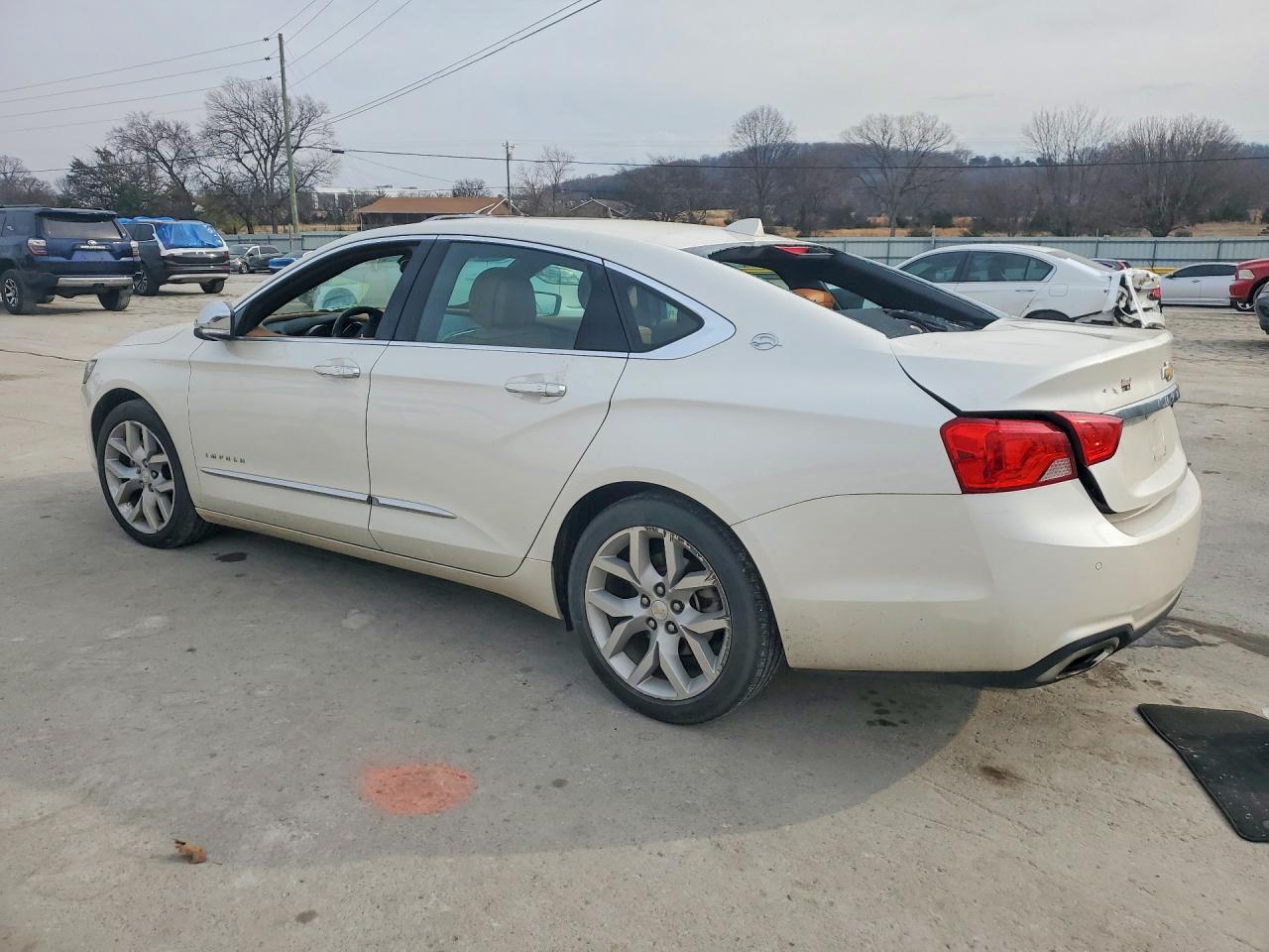 2014 CHEVROLET IMPALA LTZ photo 2