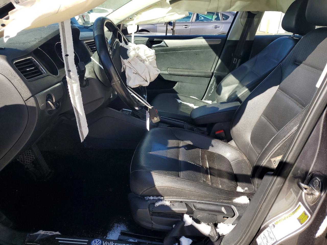 2016 VOLKSWAGEN JETTA SE photo 7