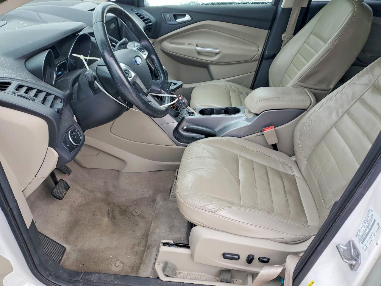 2016 FORD ESCAPE SE photo 7
