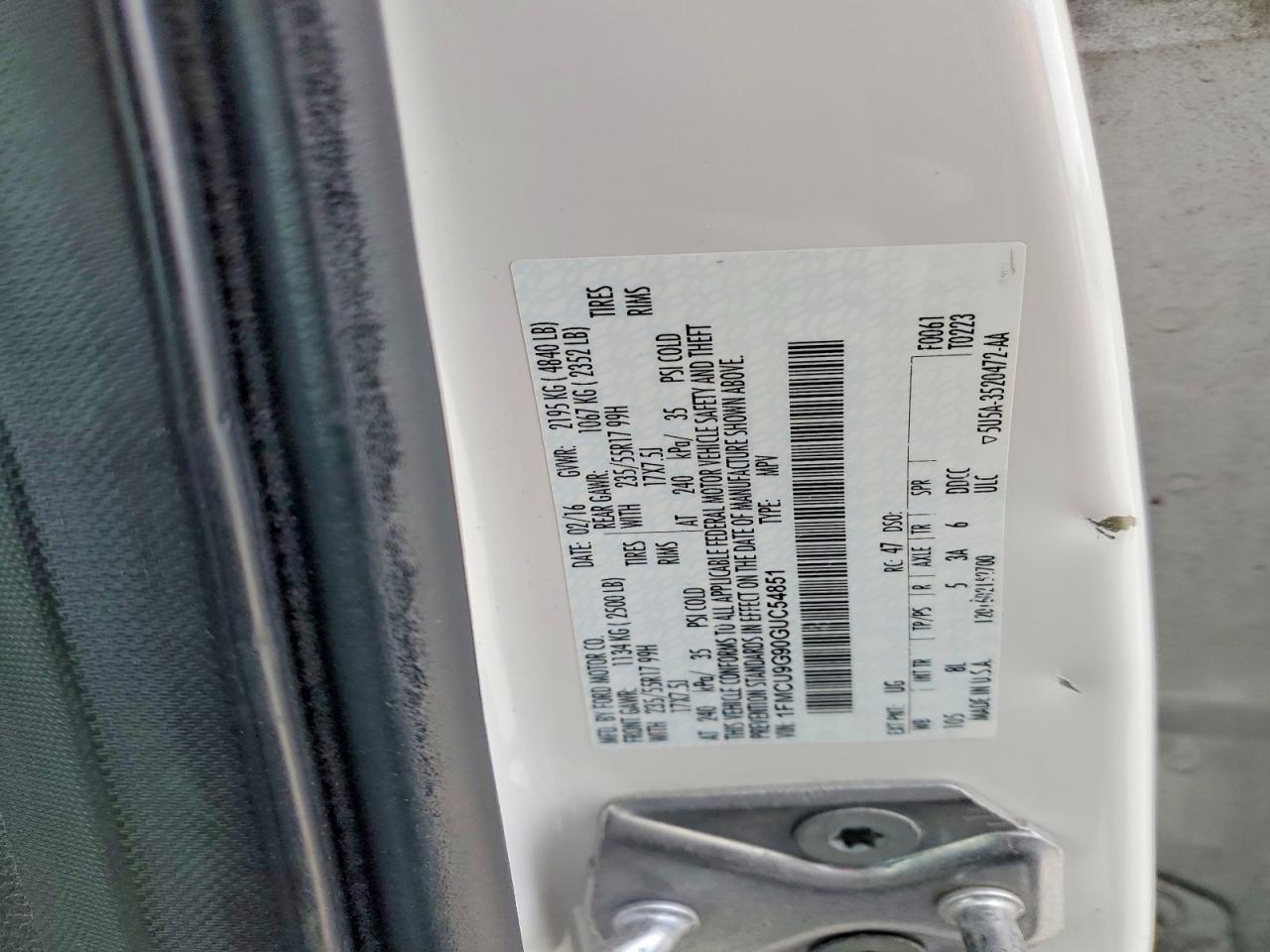 2016 FORD ESCAPE SE photo 12