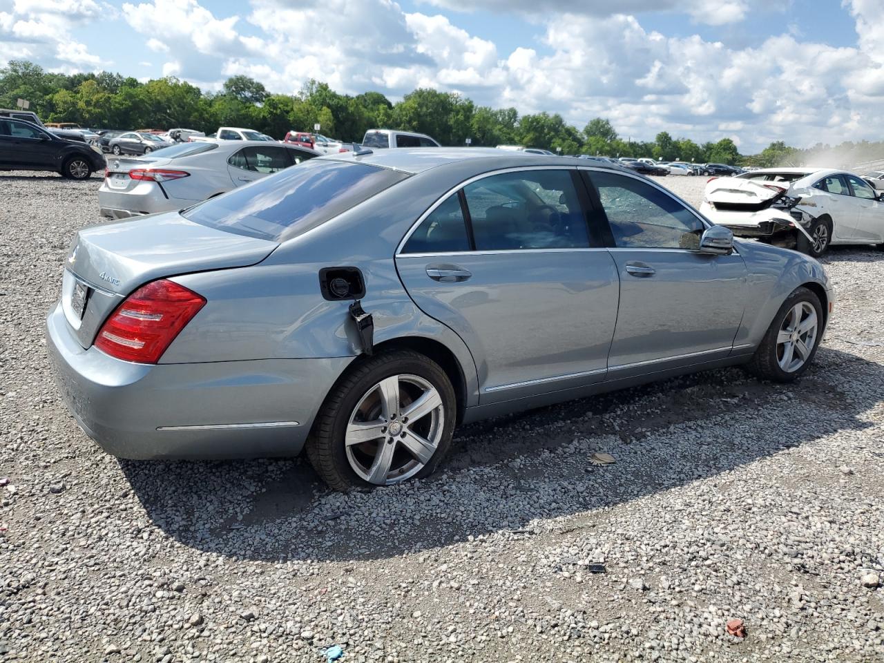 2013 MERCEDES-BENZ S 550 4MATIC photo 3