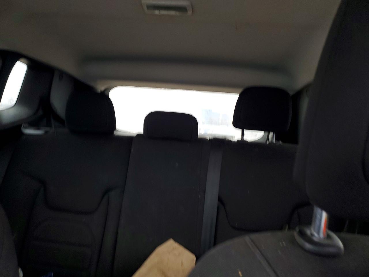 2019 JEEP RENEGADE LATITUDE photo 19