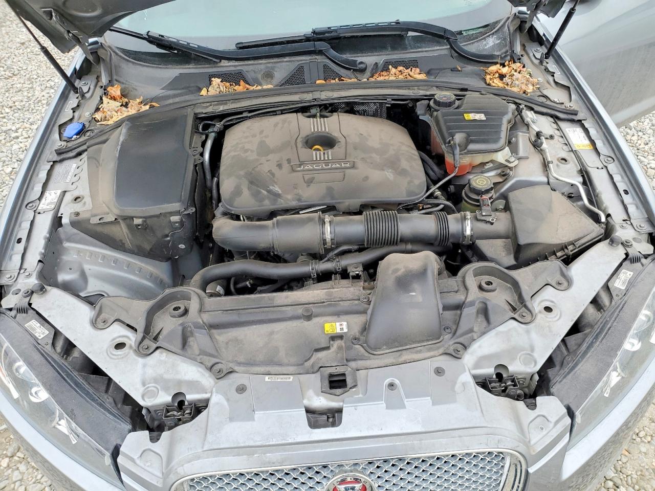 2015 JAGUAR XF 2.0T PREMIUM photo 11