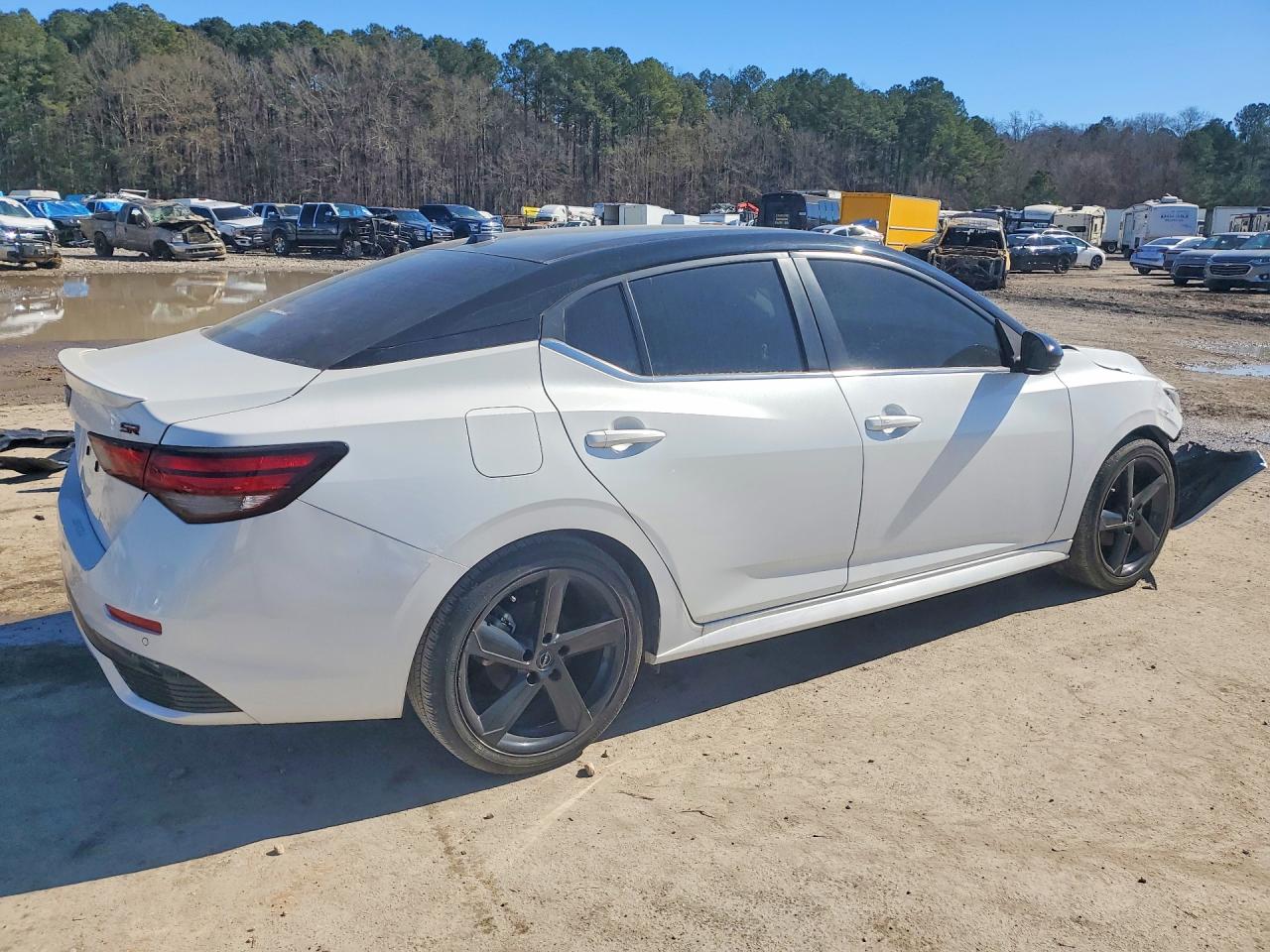 2024 NISSAN SENTRA SR photo 5