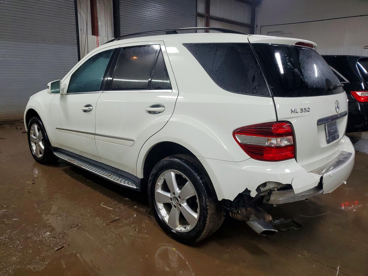 2011 MERCEDES-BENZ ML 350 4MATIC photo 3