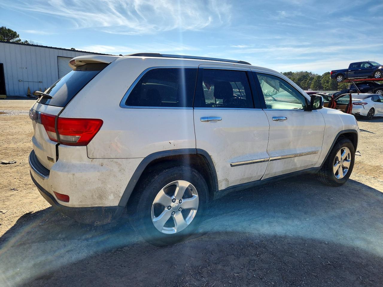 2011 JEEP GRAND CHEROKEE LIMITED photo 5