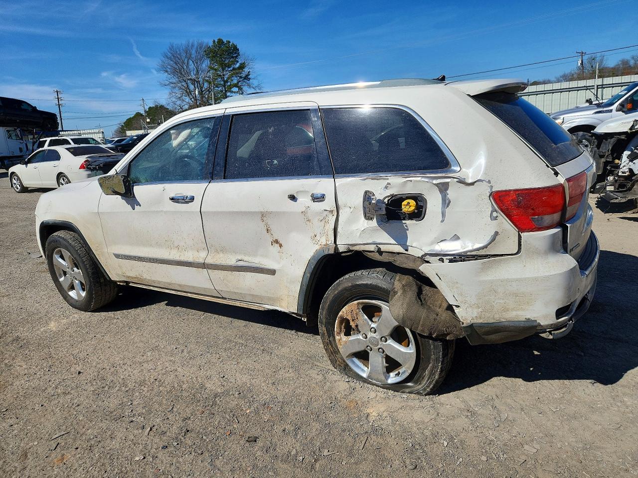 2011 JEEP GRAND CHEROKEE LIMITED photo 3