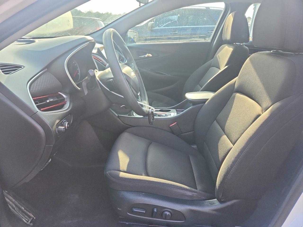 2023 CHEVROLET MALIBU LS photo 19