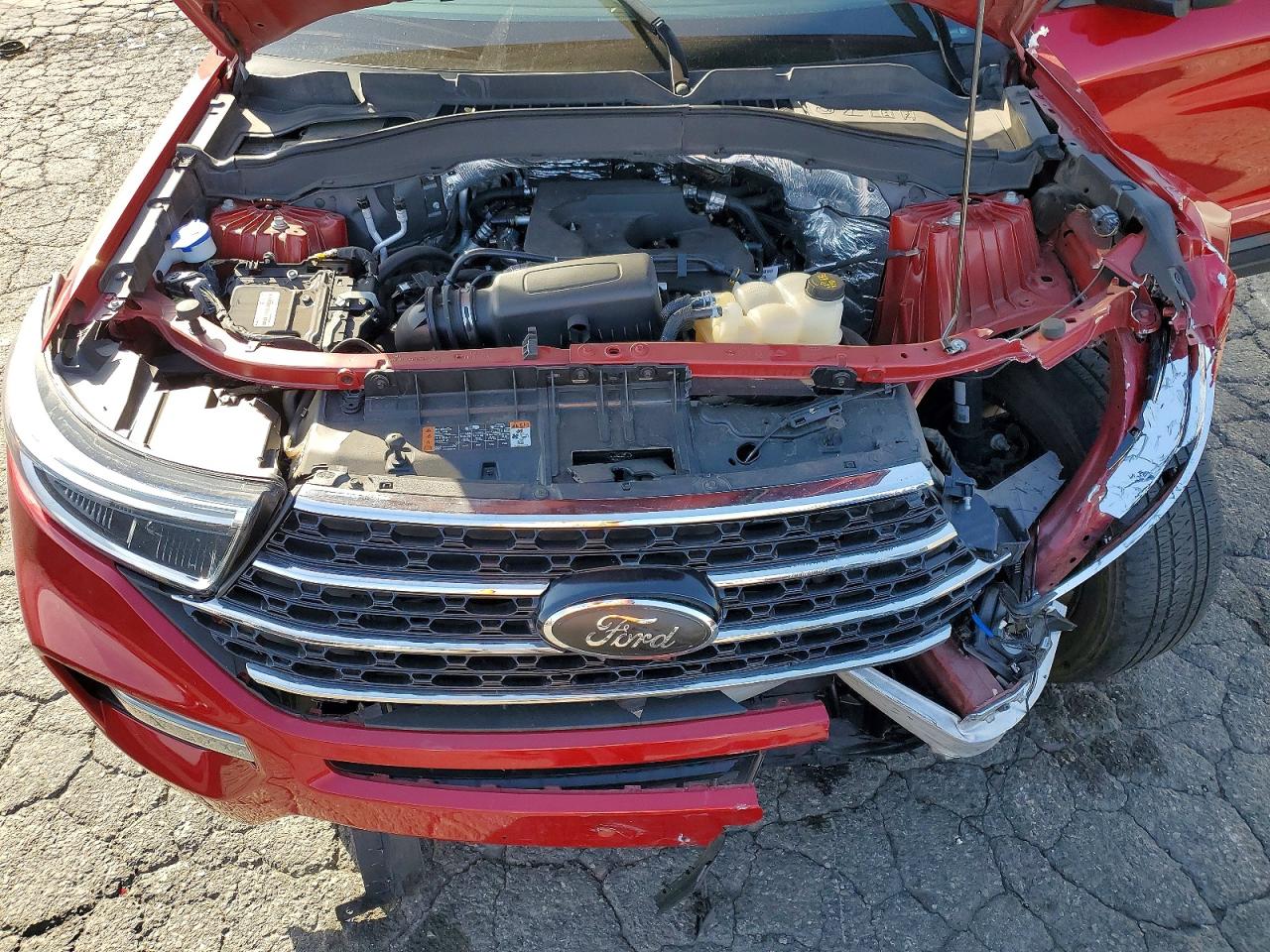 2020 FORD EXPLORER XLT photo 34