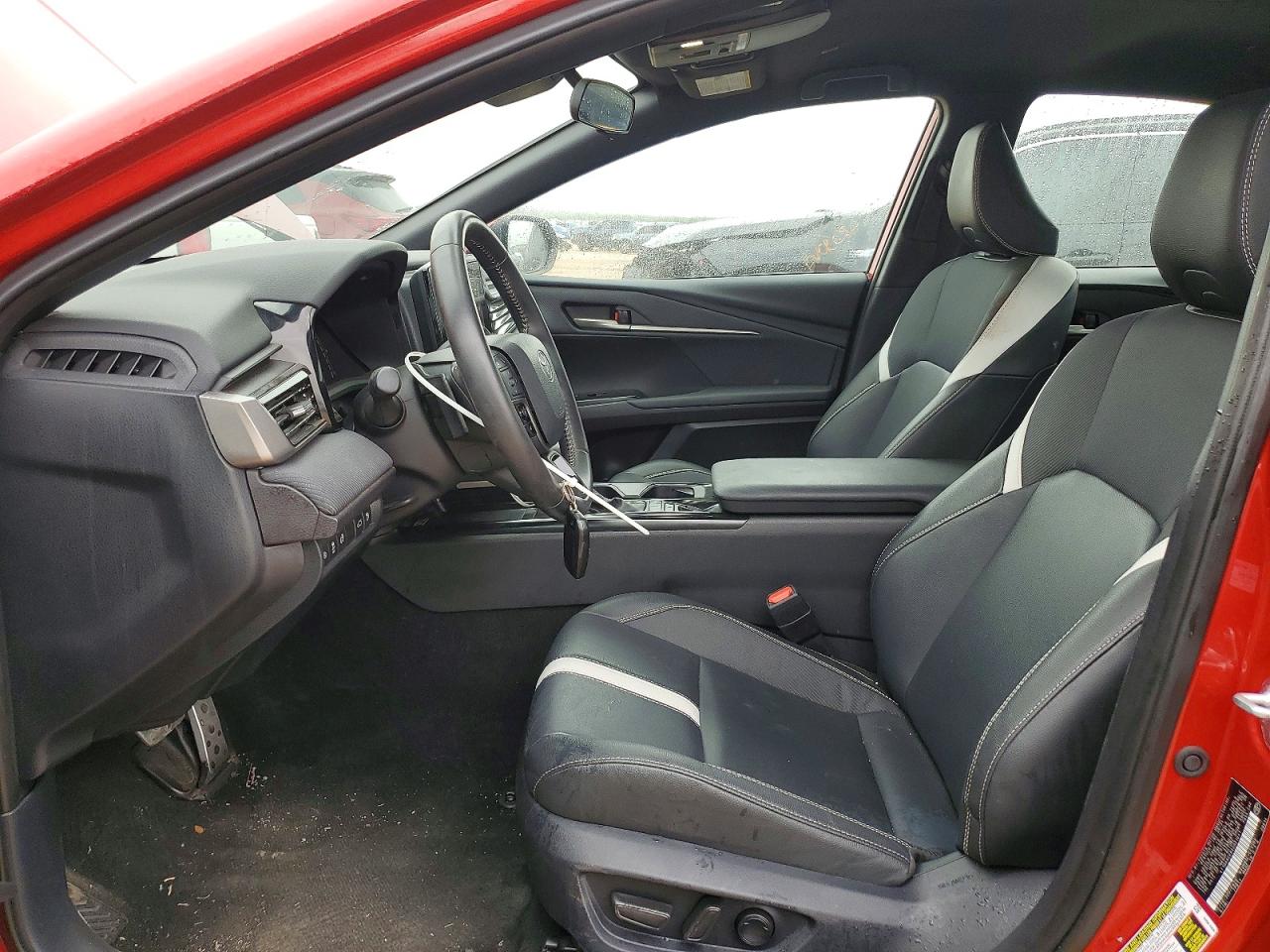 2025 TOYOTA CAMRY XSE photo 7