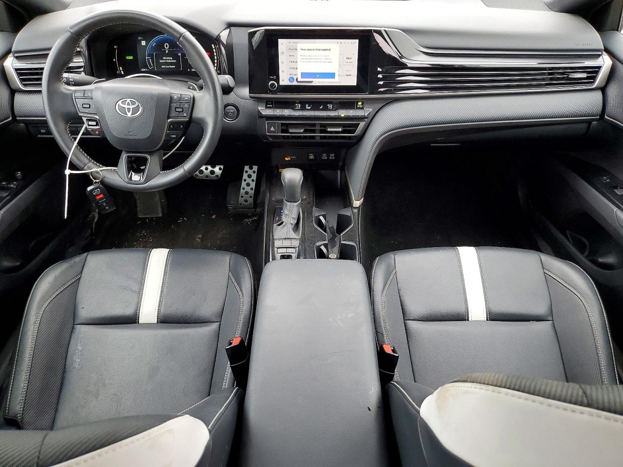 2025 TOYOTA CAMRY XSE photo 8