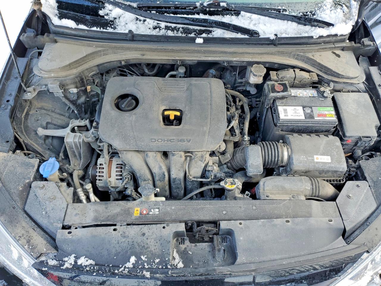 2019 HYUNDAI ELANTRA photo 11