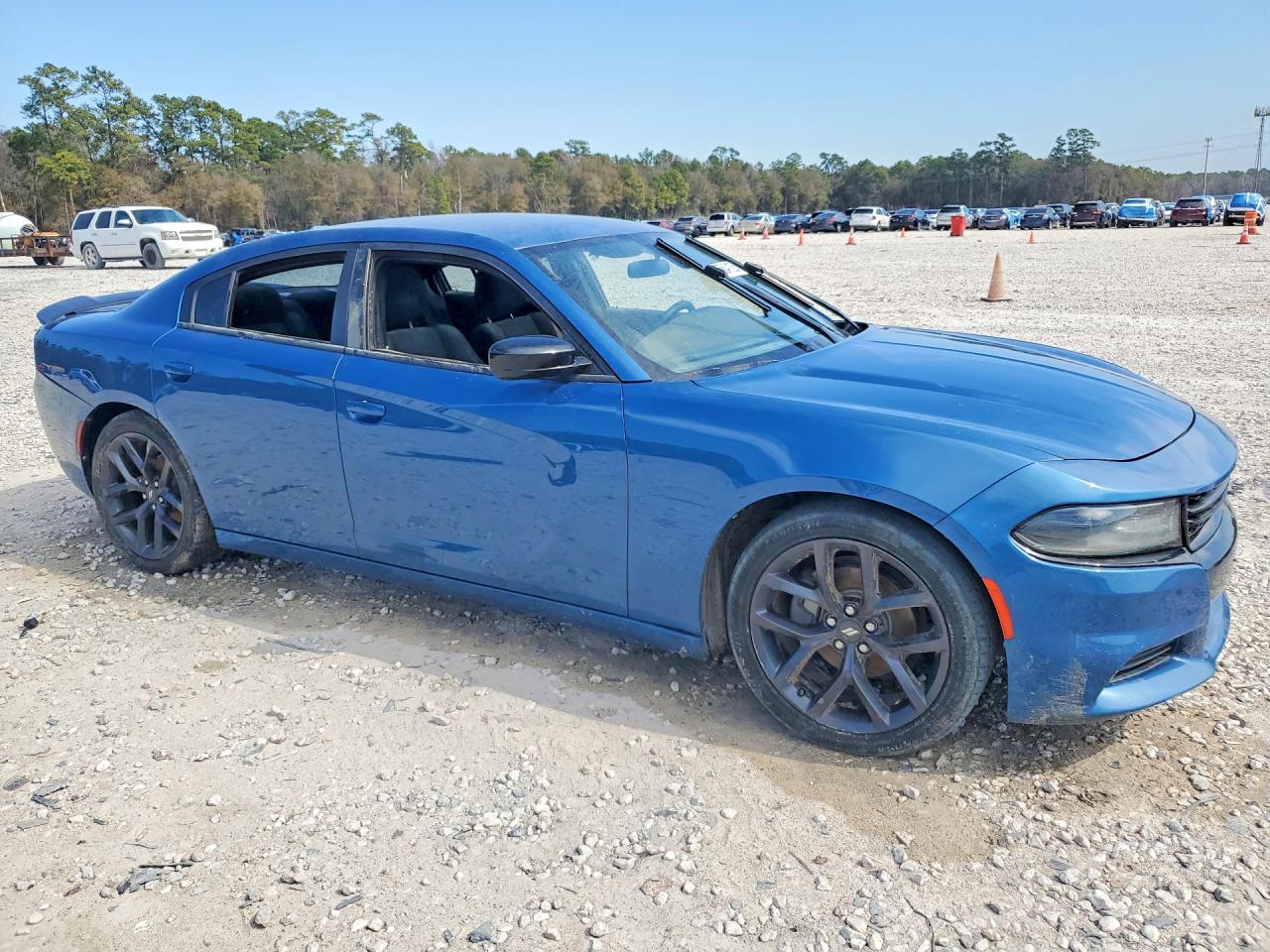 2020 DODGE CHARGER SXT photo 10