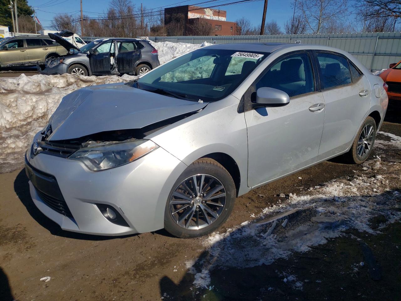 2016 TOYOTA COROLLA