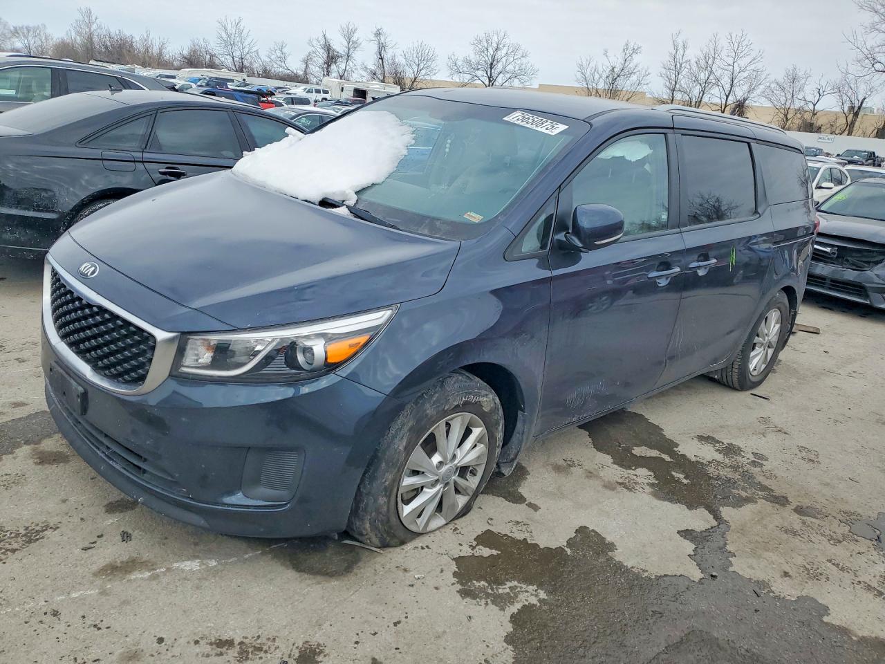 2016 KIA SEDONA