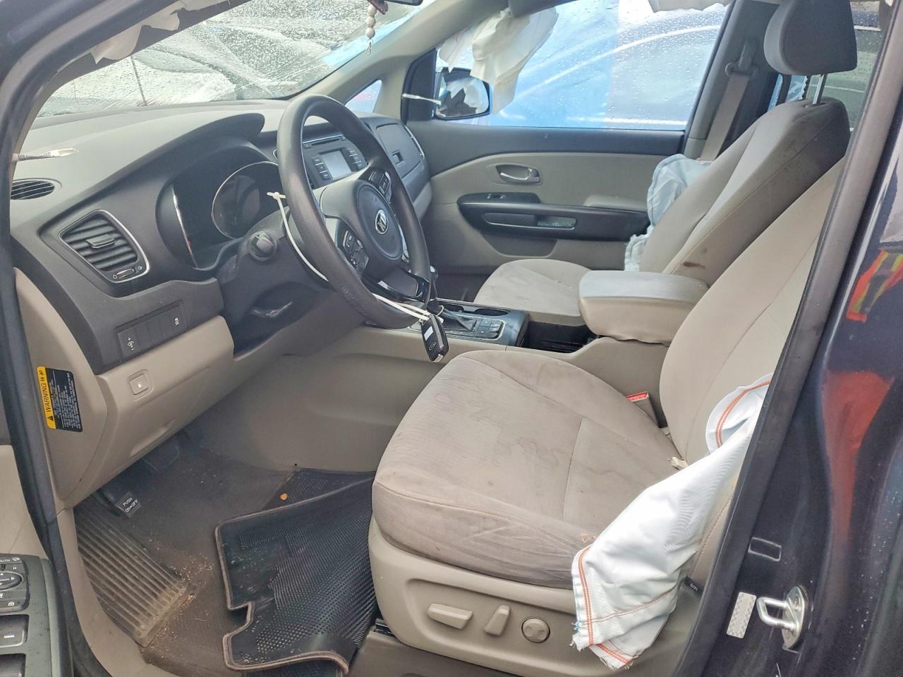 2016 KIA SEDONA LX photo 7