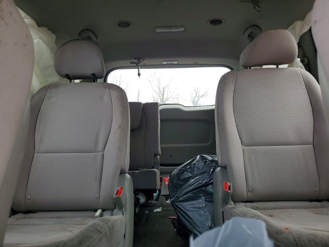 2016 KIA SEDONA LX photo 10