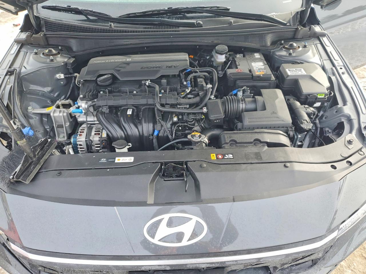 2025 HYUNDAI ELANTRA SEL SPORT photo 21